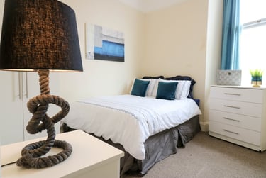2 bed house, Armada street, North hill, Plymouth, PL48LZ - Image 3